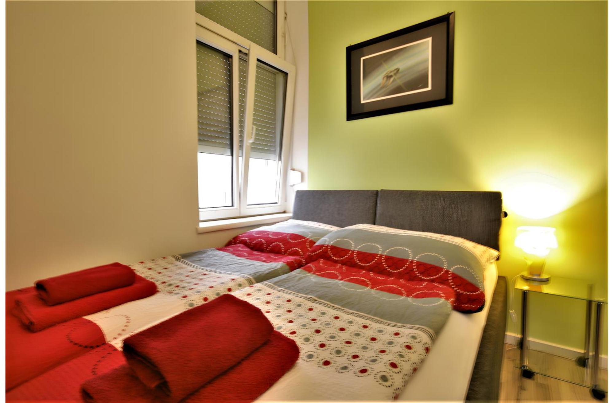 Modern Flat With 2 Rooms, Close To Schoenbrunn 维也纳 外观 照片